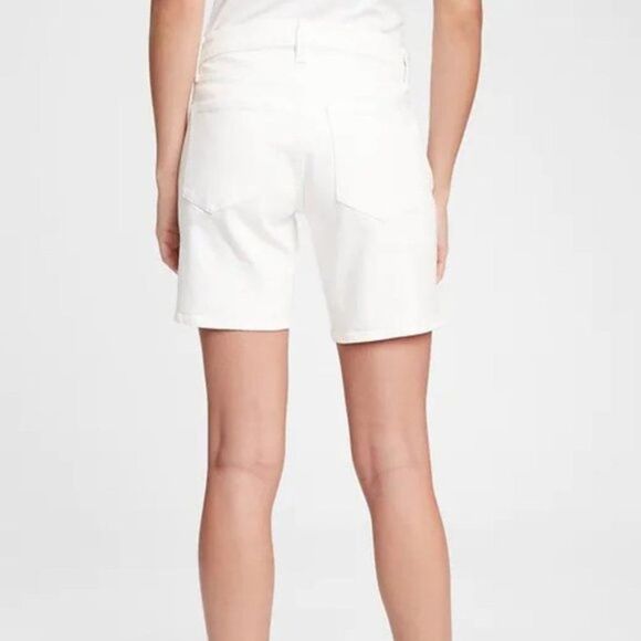 Gap Women's 5'' Mid Rise Denim Shorts With Washwell White - Picture 4 of 8